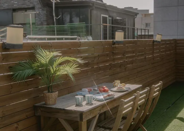 Hongik Univ Station Greenery Terrace House * Séoul